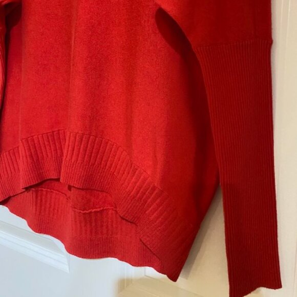 Victoria's Secret Dolman Sleeve V-Neck High-Low Sweater Raspberry Red Size XS - Picture 5 of 16
